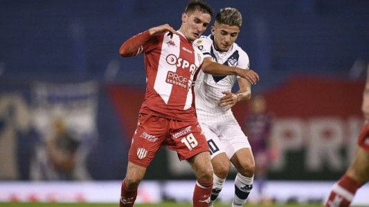 Unión se mide ante Vélez en un encuentro clave por la permanencia