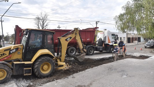 Trabajos de iluminación y bacheo previstos para este martes primero de agosto