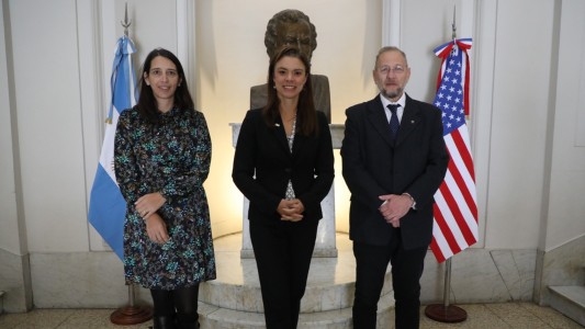 Corach recibió a la vicejefa de misión de la Embajada de EEUU