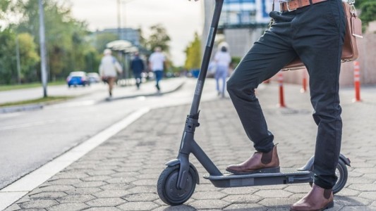 Monopatines eléctricos: un nuevo desafío en la movilidad urbana