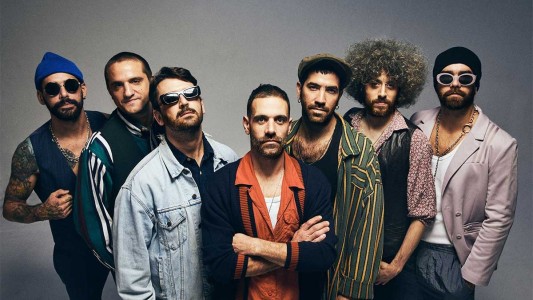 Llega "Militantes del Clímax" al escenario de Demos Comunidad Cultural Emergente