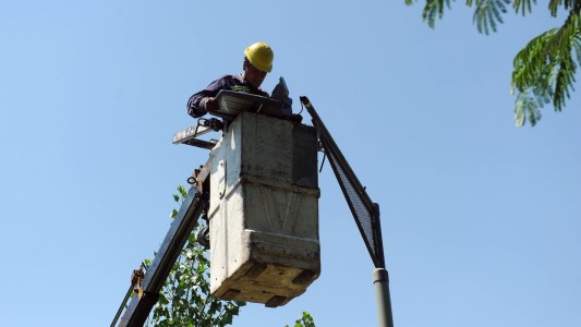 Cuáles son los trabajos de iluminación y bacheo que se harán este miércoles