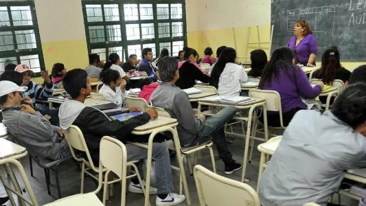 La provincia habilitó el pago único anual de las Becas Socioeducativas