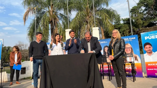 Maximiliano Pullaro y Juan Pablo Poletti firmaron el Acuerdo Capital