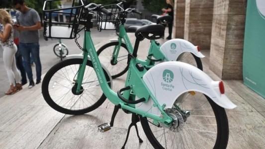 Se inauguraron diez nuevas bici-estaciones en la capital provincial