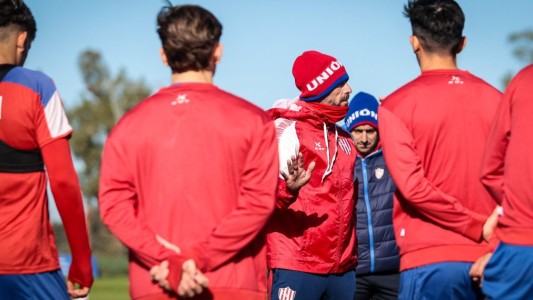 Las dudas en Unión antes de Platense: "Sé lo que representa el clásico en esta ciudad"