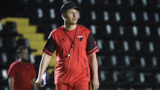 Damonte dirigió la primera práctica y dijo que su equipo debe “dejar el alma en la cancha”