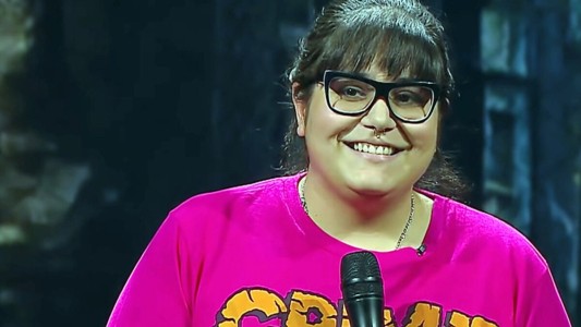 Llega Noelia Custodio al escenario del Foro Cultural Universitario