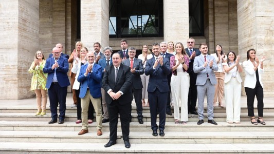 Poletti presentó a su equipo para gobernar la ciudad: “armé un equipazo”