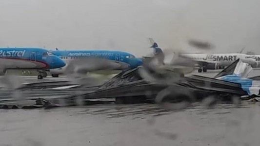 Aerolíneas Argentinas, con 20 aeronaves dañadas: "El informe meteorológico no indicaba una intensidad de vientos de esa magnitud"