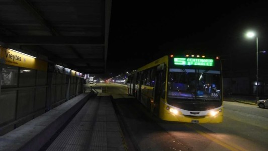 Colectivos: llegaron los fondos y se restablece el servicio nocturno