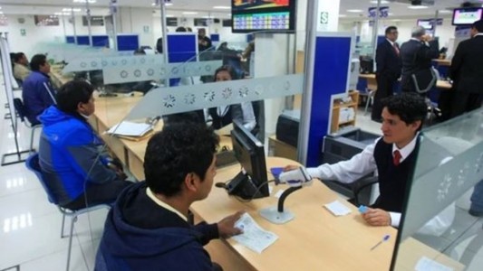 El Gobierno dio de baja a unos 7 mil empleados públicos del Estado