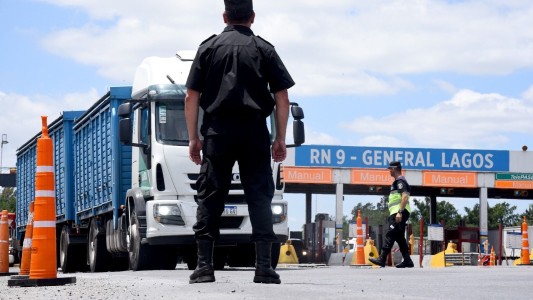 Por la cosecha gruesa, esperan más de 2 millones de camiones en los puertos de la provincia