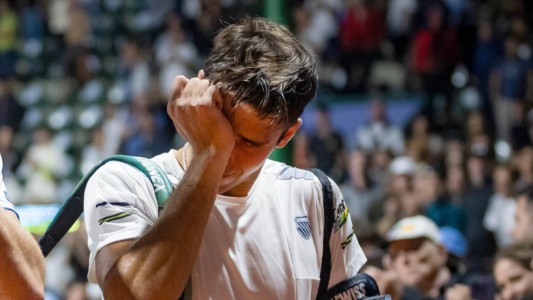 Etcheverry se retiró desconsolado del Argentina Open: sufrió una lesión y debió abandonar el torneo