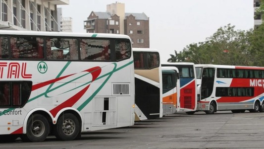 Colectivos interurbanos: se viene un aumento y el boleto duplicaría su valor