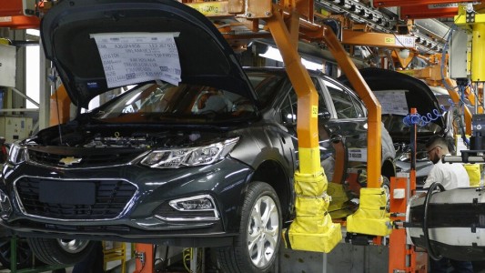 La automotriz General Motors paralizará otra vez su planta en la provincia