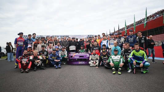 El emotivo minuto de silencio en el Top Race por el fallecimiento de Juan María Traverso