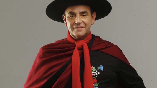 El Chaqueño Palavecino: 40 años de folclore argentino en un solo show