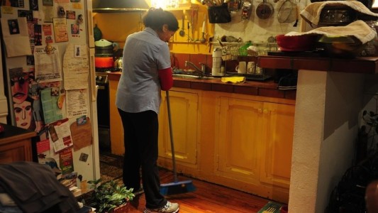 Revelan que el 30% de los trabajadores en Santa Fe están “en negro”