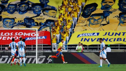 Argentina perdió ante Colombia por un penal polémico