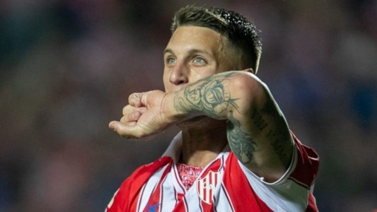 Unión venció con autoridad a Godoy Cruz y se convierte en escolta de Vélez