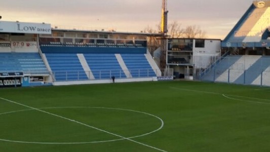 Primera Nacional: qué equipo piensa Osella para enfrentar a Atlético de Rafaela