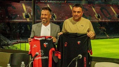 Colón vuelve a los entrenamientos: que jugadores seguirían en el 2025