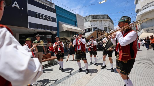 Día del Liso Santafesino: el emblemático bar Gran Doria fue sede de los festejos oficiales