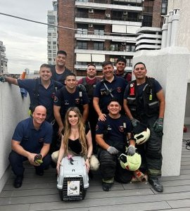 Bomberos de Capital Federal rescataron al gato de Fátima Florez