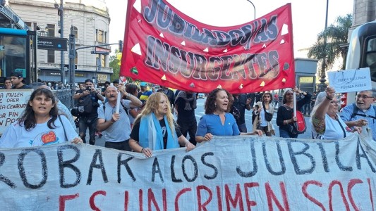 Otro miércoles de tensión en el Congreso: adentro habrá sesión y afuera, protestas
