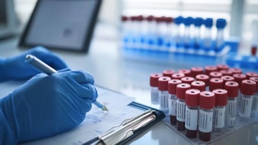 La variante “Frankenstein” del COVID ya se detectó en Argentina