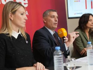 Anunciaron medidas para empleados públicos con niveles altos de endeudamiento