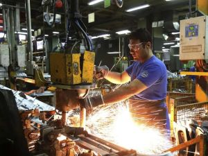 Fuerte caída de la industria en Santa Fe: la actividad se desplomó 14,9%