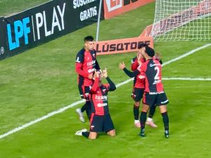 Colón le ganó a All Boys y alcanzó a Morón en el liderazgo de la zona