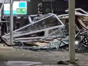 Una cola de tornado causó graves daños en el sur provincial