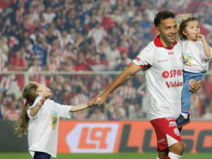 Unión: Las redes Tatengues "explotaron" con la despedida de Lucas Gamba