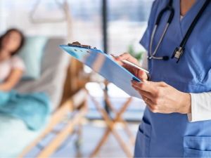 Enfermería en Santa Fe: ingresarán 1.870 estudiantes tras un sorteo entre más de 5.400 aspirantes