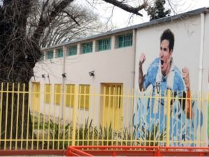Rosario: segundo día sin clases en la escuela donde estudió Messi por robos y destrozos
