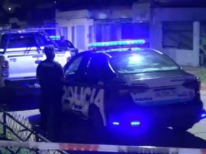 Balacera contra una barbería en Rosario: asesinaron a un bebé de un año y medio