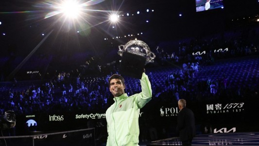 Victoria y récord: Alcaraz venció a Djokovic en Australia y conquistó los cuatro Grand Slam