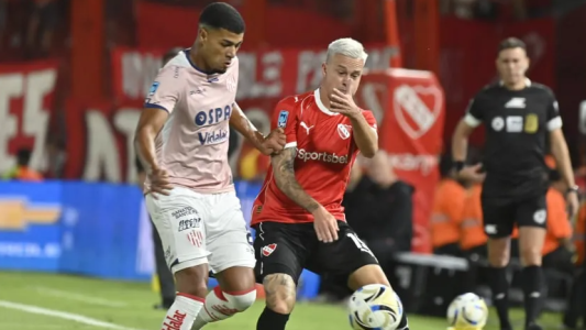 En un partidazo, Unión lo ganaba pero Independiente lo empató en la última jugada