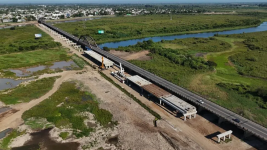Por la crecida del río Salado, reprograman una etapa clave del puente Santa Fe–Santo Tomé