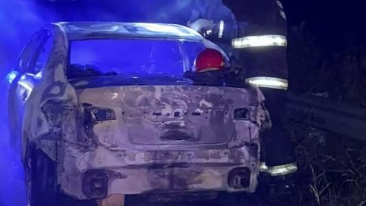 Se incendió un vehículo en Recreo durante la noche del miércoles