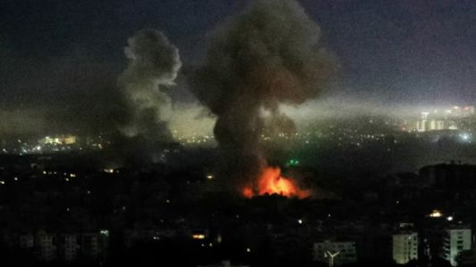 Tensión máxima: Hezbollah dispara decenas de cohetes contra Israel y abre una nueva ofensiva