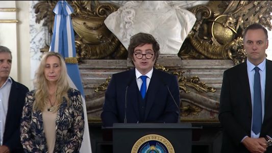 En cadena nacional, Milei apuntó contra Kicillof y a CFK: "Nos sumieron en una aventura suicida"