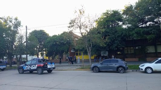 San Cristóbal: Un alumno mató a otro de un escopetazo en la escuela