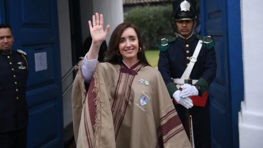 Villarruel propuso que los senadores donen el aumento salarial al hospital Gutiérrez