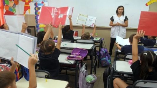 Asistencia Perfecta: más de 66 mil docentes cobran el premio en Santa Fe