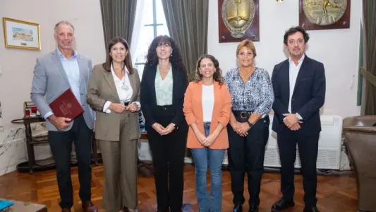 La UNL y Diputados firmaron un convenio para impulsar políticas públicas