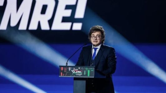 Milei en AmCham: ”La inflación viene subiendo desde mediados del año pasado, pero para adelante va a bajar”